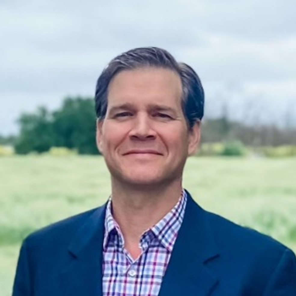 Headshot of Andrew McElrone