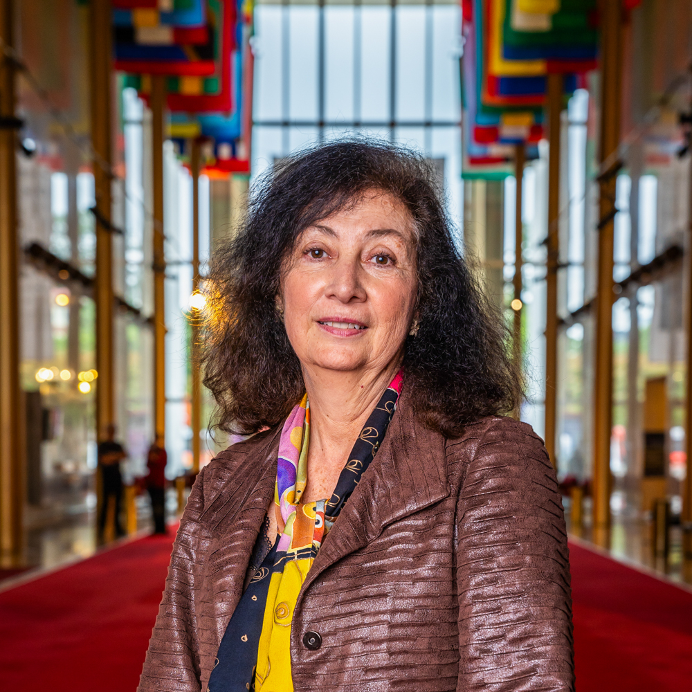 Headshot of Dr. Adriana Jaramillo